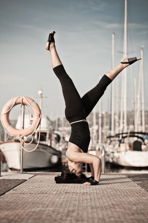 Confidence vs. Comfort: Respecting Your Yoga Body